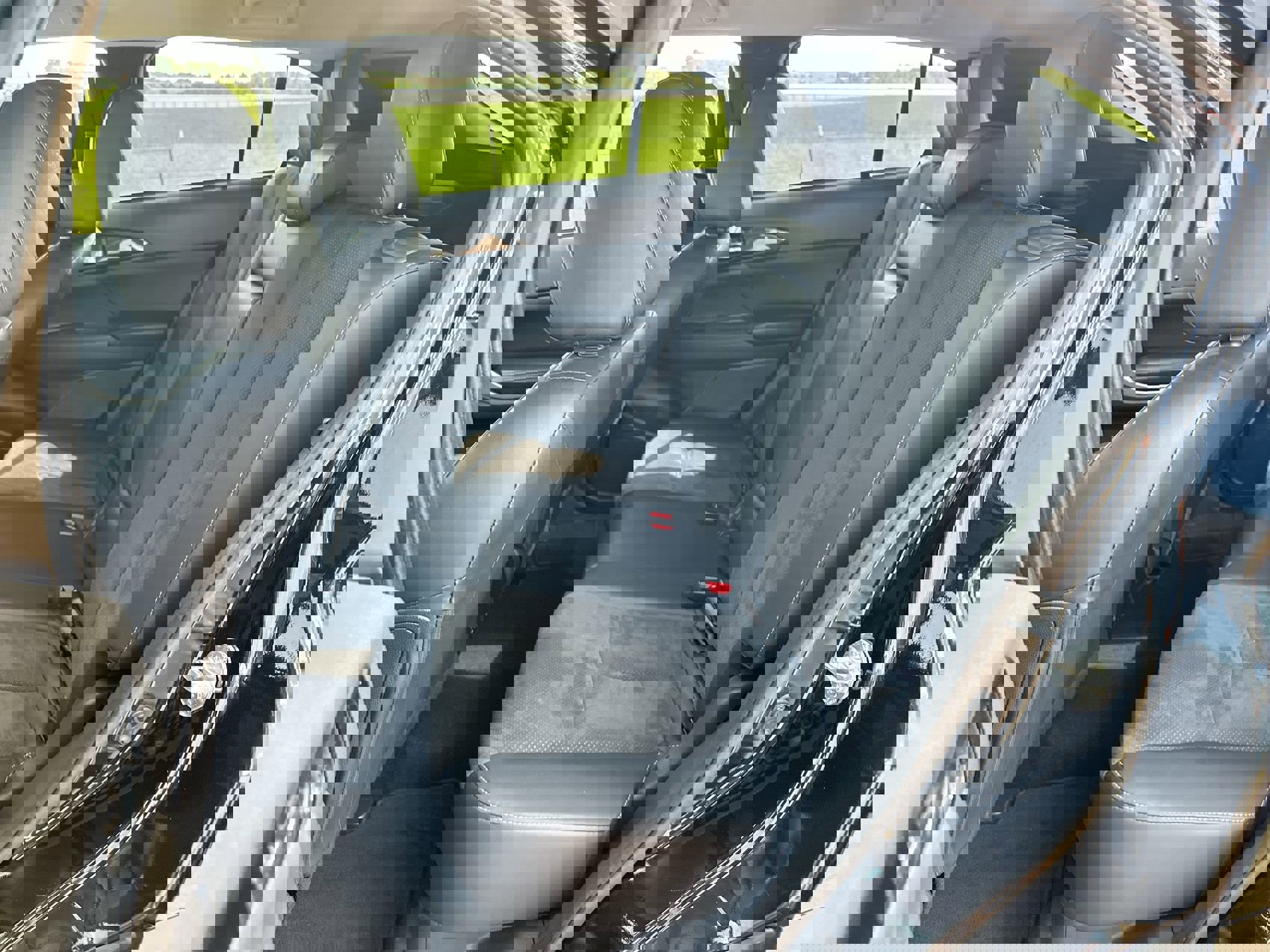 Used 2024 Mitsubishi Eclipse Cross SE image 21