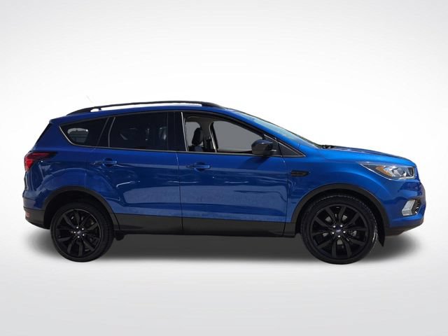 Certified 2019 Ford Escape SE FWD image 10