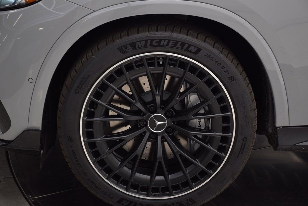 New 2026 Mercedes-Benz GLC 43 AMG 4MATIC image 11
