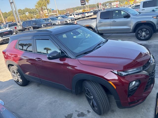 Used 2023 Chevrolet TrailBlazer RS w/ Sun and Liftgate Package image 4