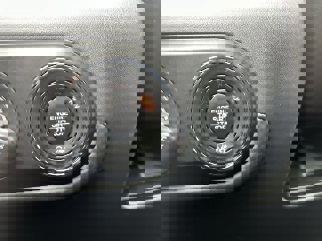 Used 2022 Maserati Levante Modena image 17