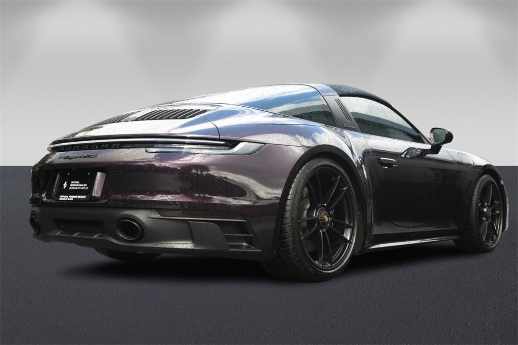 Used 2024 Porsche 911 Targa 4 GTS image 3