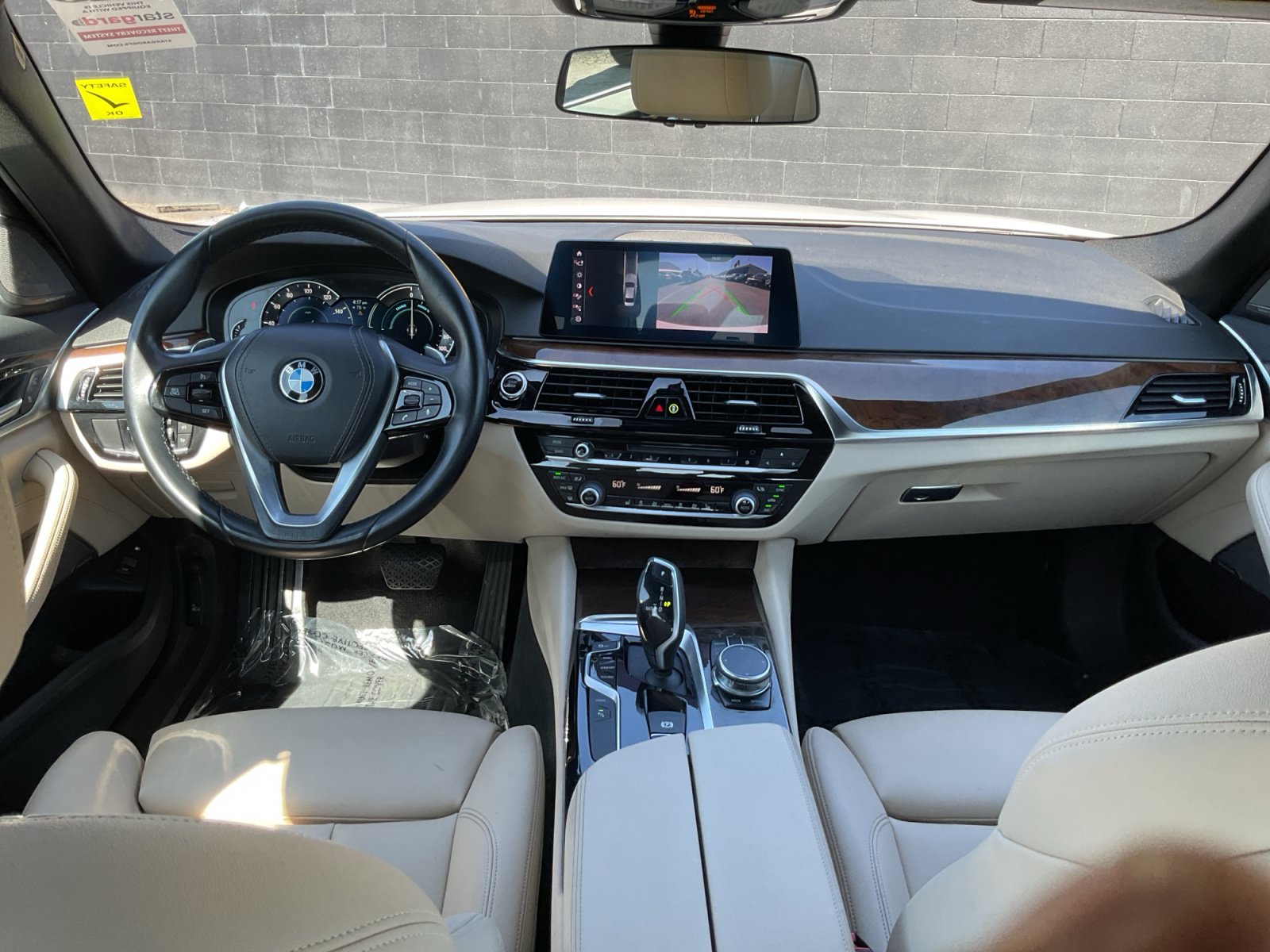 Used 2019 BMW 530e w/ Convenience Package RWD image 15