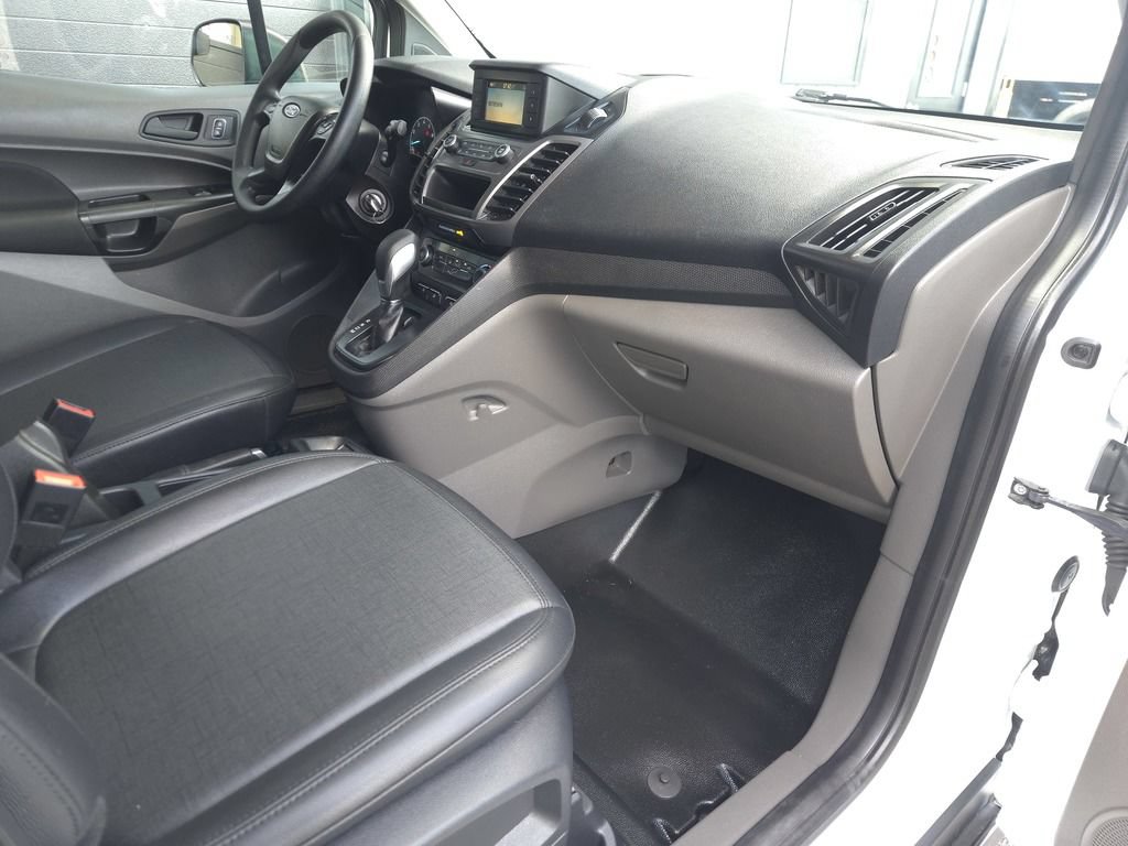 Used 2020 Ford Transit Connect XL image 18