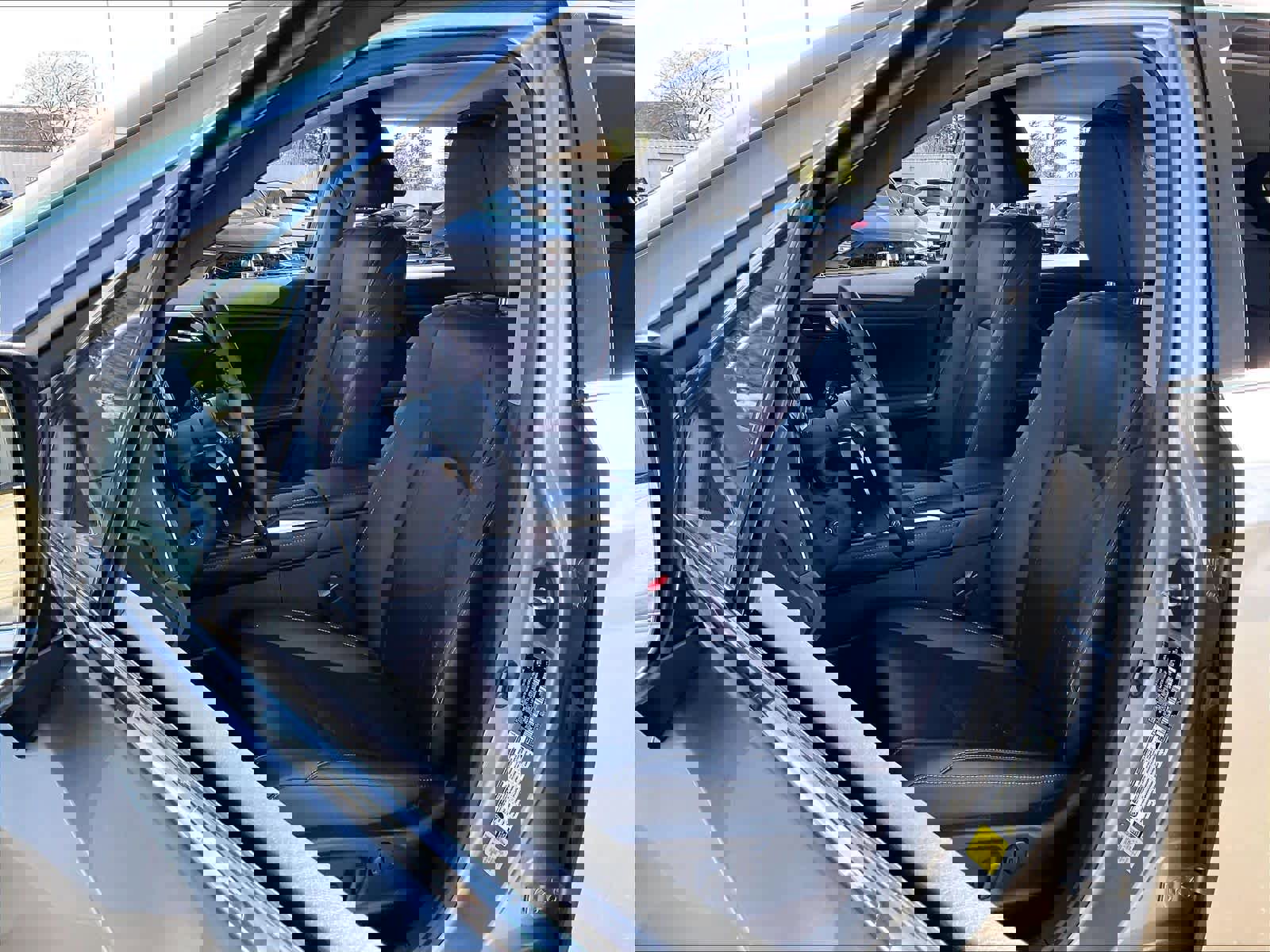 Used 2022 Lexus RX 450h AWD w/ Premium Package image 27