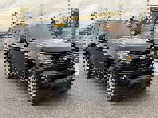 Used 2022 Chevrolet Colorado LT w/ Safety Package image 4