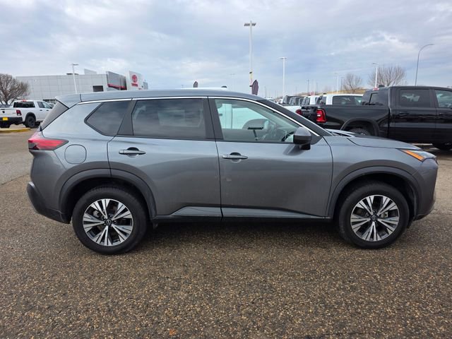Used 2023 Nissan Rogue SV image 7
