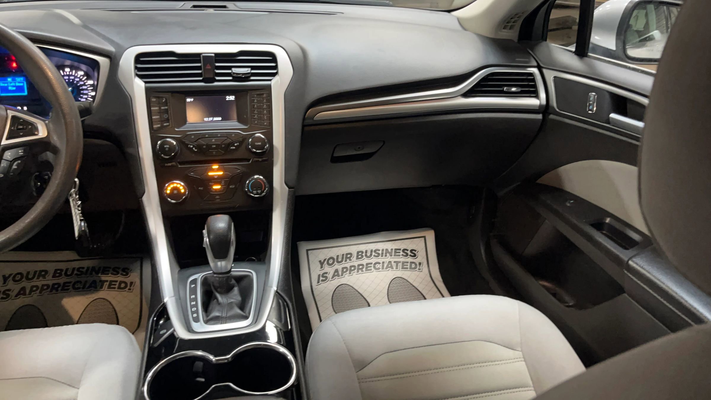 Used 2014 Ford Fusion S image 21