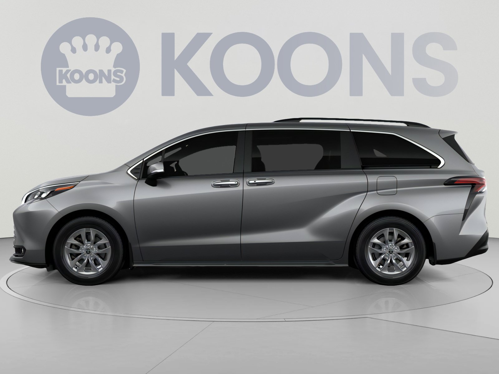 New 2026 Toyota Sienna XLE FWD image 5