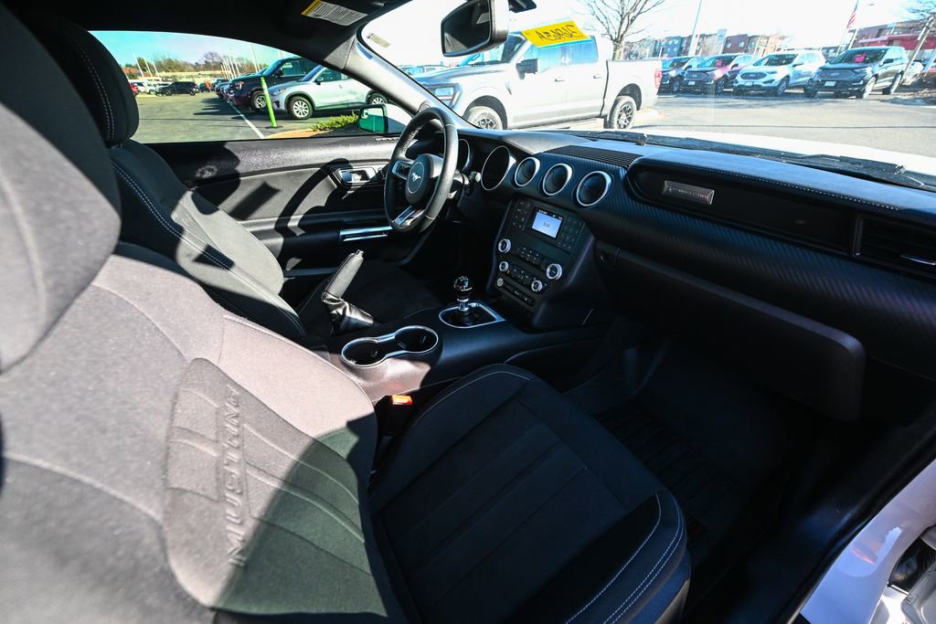 Used 2019 Ford Mustang Coupe image 24