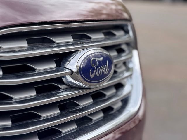 Used 2019 Ford Edge SEL w/ Equipment Group 201A AWD/4WD image 29