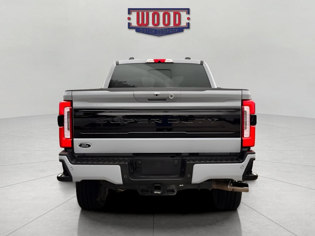 Used 2026 Ford F350 Platinum w/ FX4 Off-Road Package AWD/4WD image 3