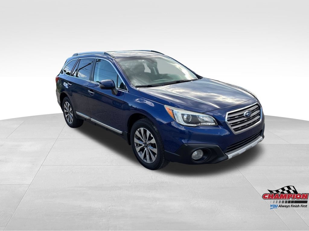 Used 2017 Subaru Outback 2.5i Touring AWD/4WD image 8