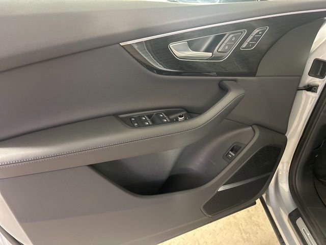 Used 2023 Audi Q7 3.0T Premium Plus w/ Premium Plus Package image 16