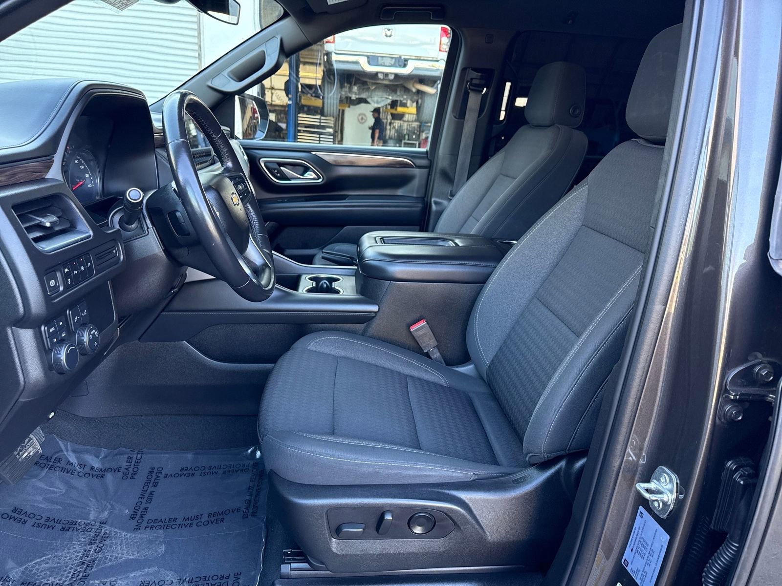 Used 2021 Chevrolet Suburban LS w/ Driver Alert Package image 9