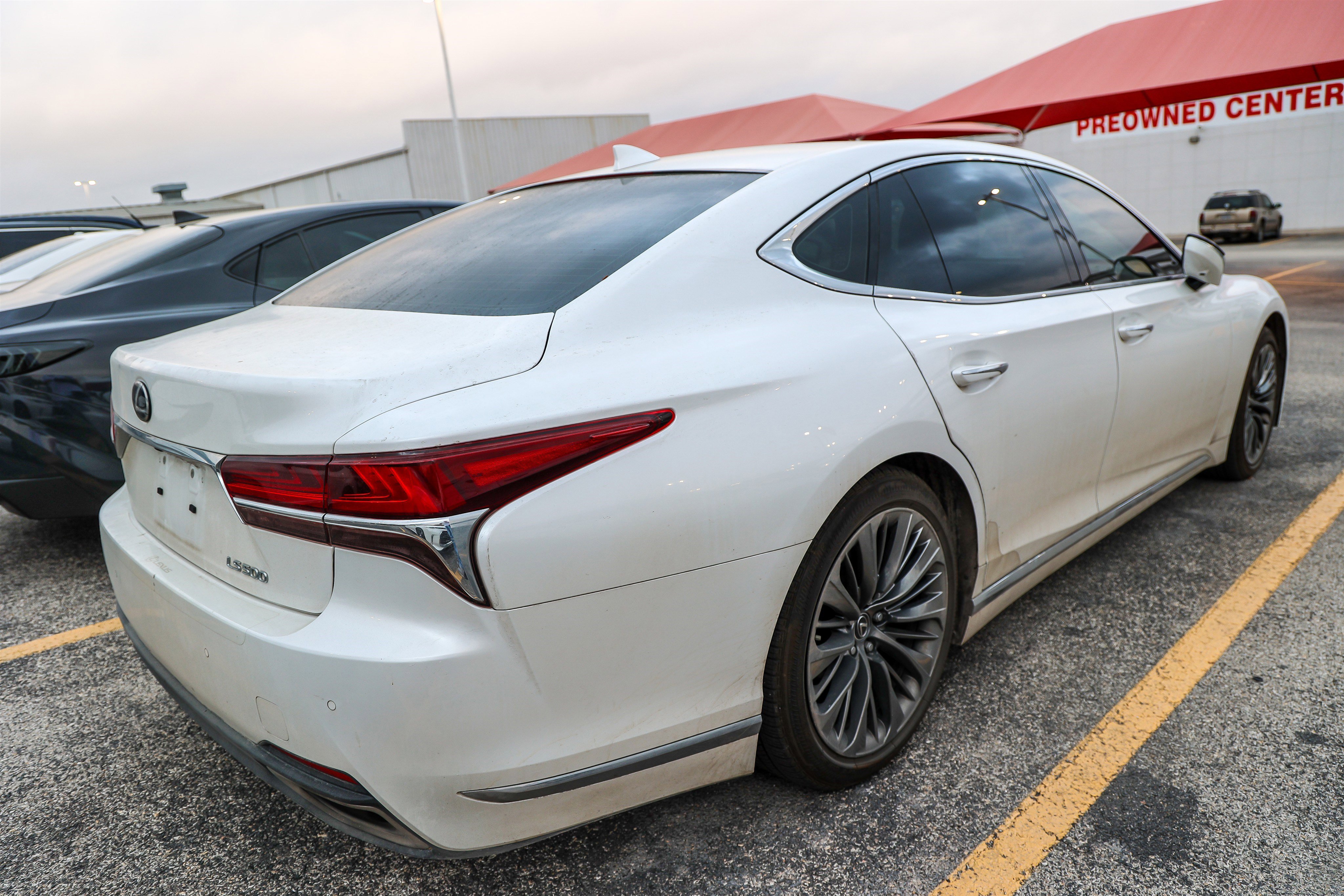 Used 2018 Lexus LS 500 w/ Interior Upgrade Package image 8