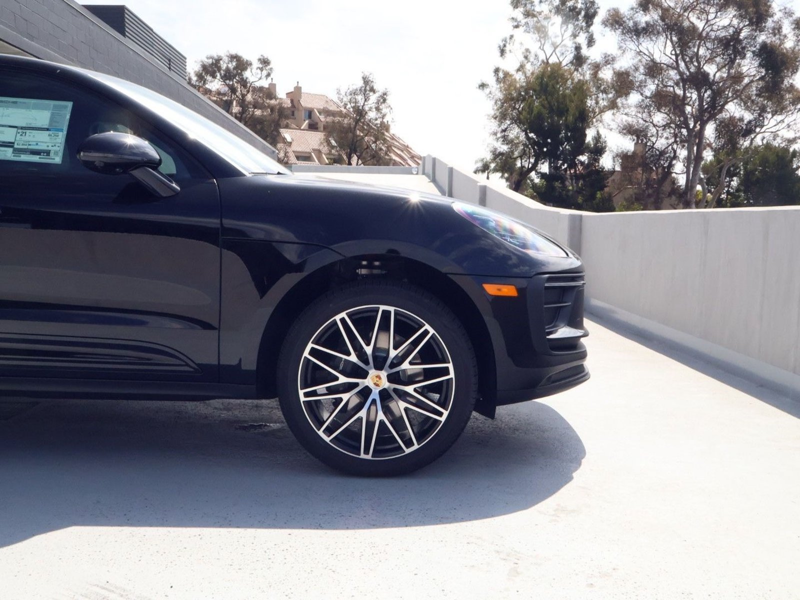 New 2026 Porsche Macan AWD/4WD image 9