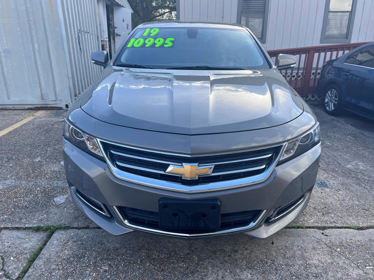 Used 2019 Chevrolet Impala LT image 2