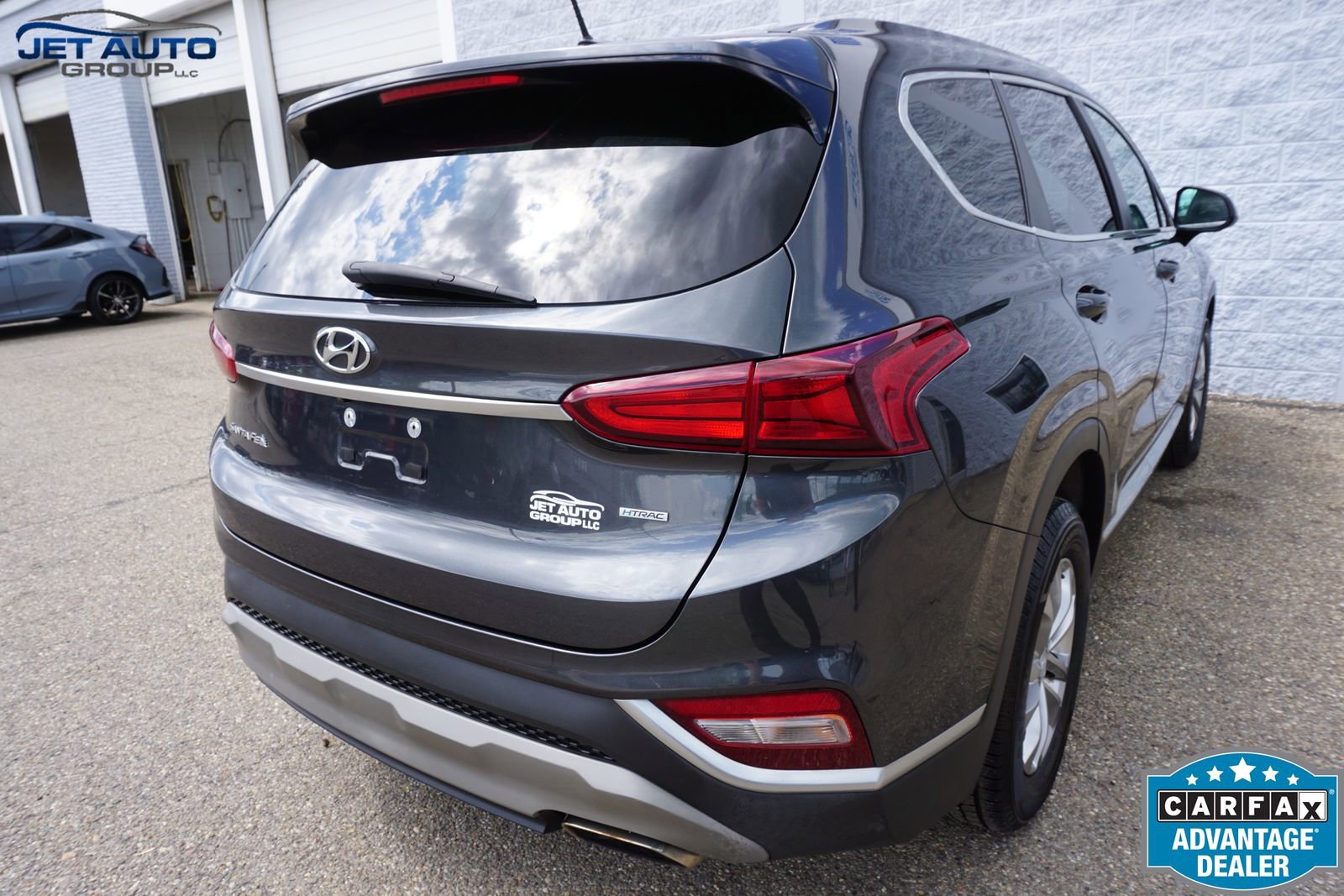 Used 2020 Hyundai Santa Fe SE AWD/4WD image 11