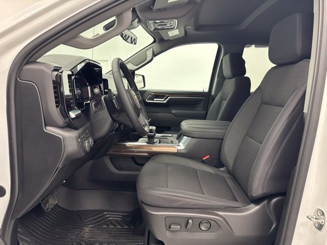 New 2026 Chevrolet Silverado 1500 LT w/ Z71 Off-Road Package AWD/4WD image 24