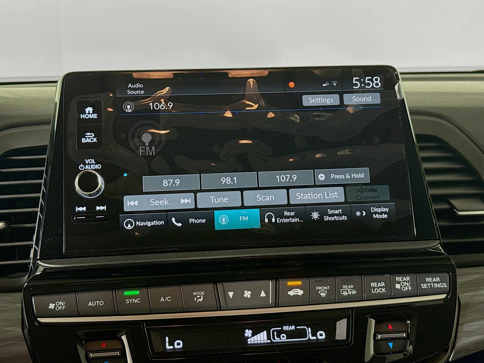 New 2026 Honda Odyssey Elite image 17