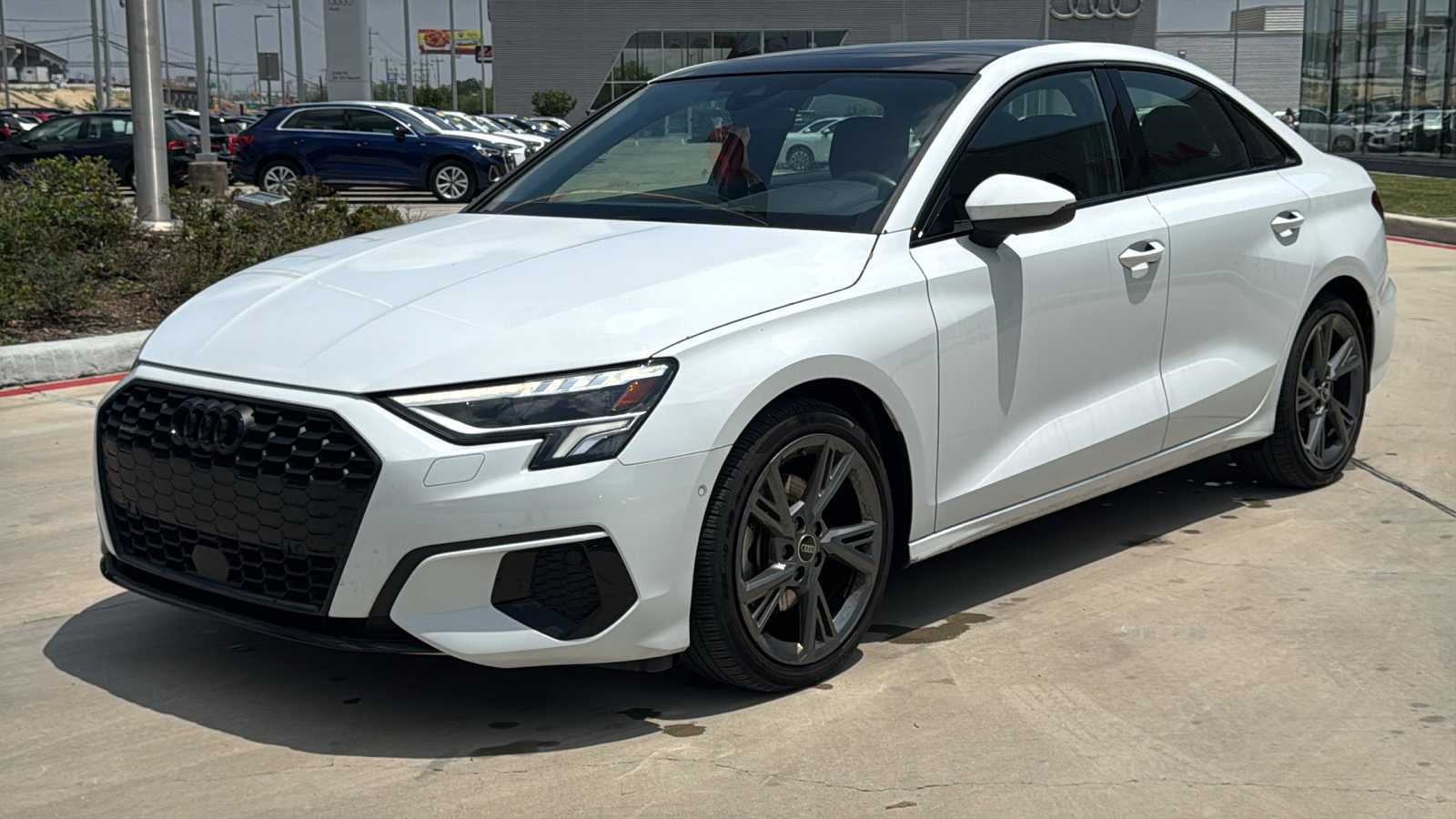 Used 2024 Audi A3 2.0T Premium Plus w/ Premium Plus Package AWD/4WD image 3