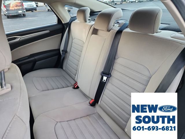 Used 2019 Ford Fusion S image 22