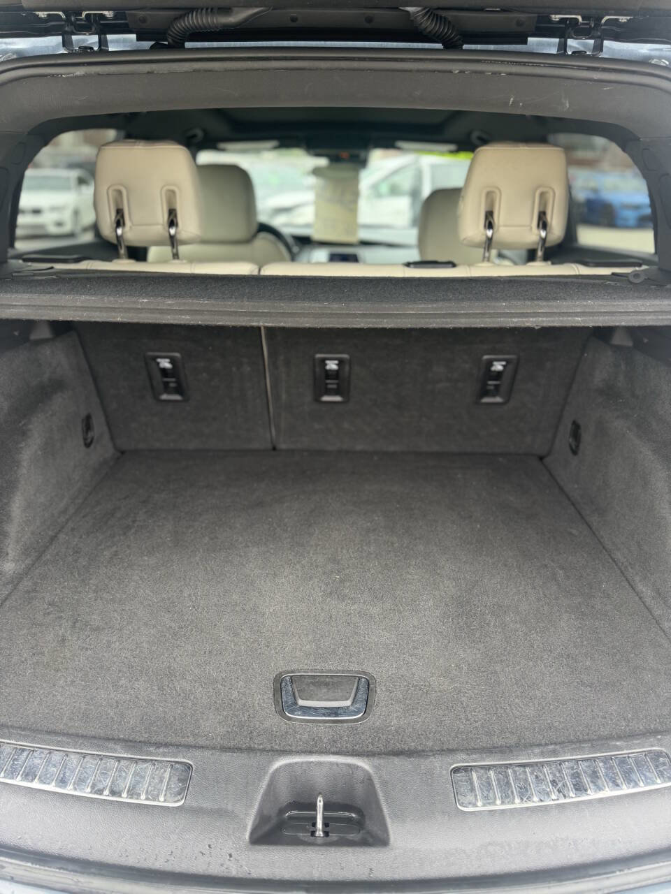 Used 2019 Cadillac XT4 Sport w/ Driver Awareness Package image 21