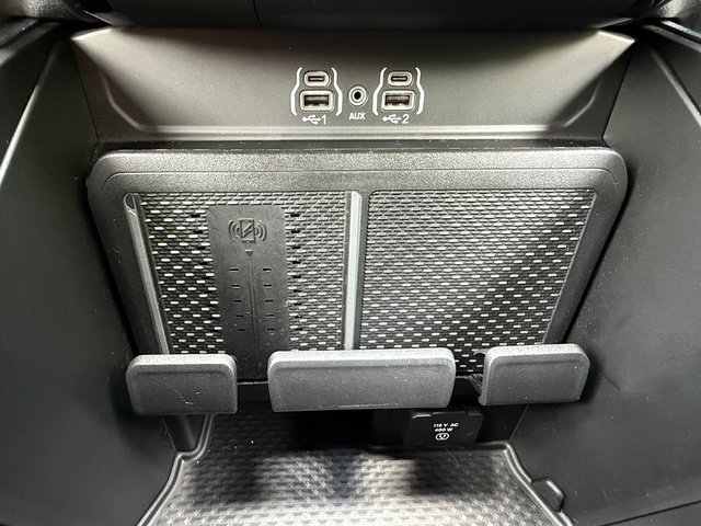 Used 2025 RAM 1500 Big Horn AWD/4WD image 26
