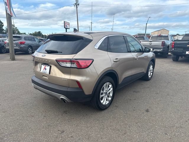 Used 2021 Ford Escape SE AWD/4WD image 3