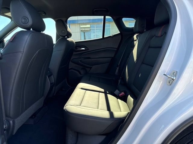 Used 2025 Chevrolet Trax RS w/ Driver Confidence Package FWD image 12
