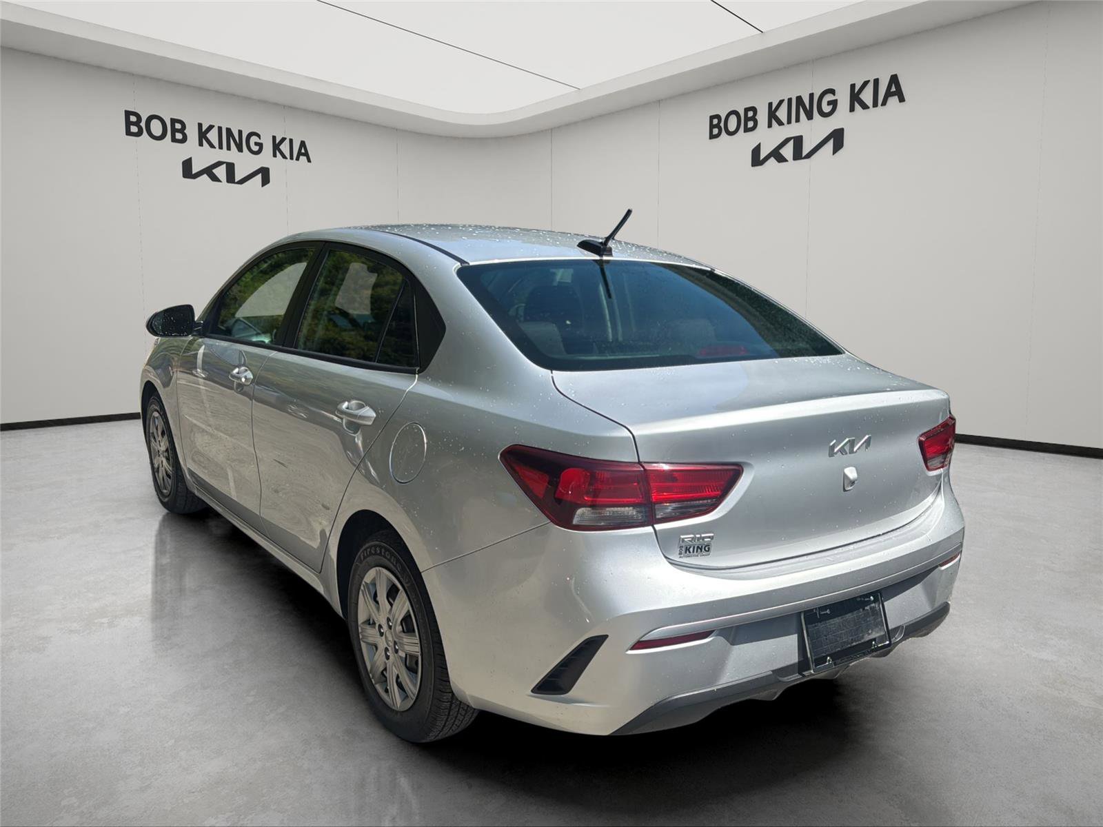 Used 2022 Kia Rio LX FWD image 3