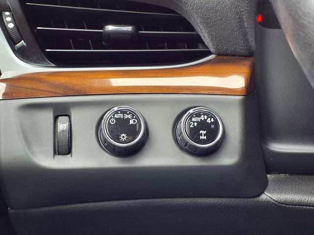 Used 2020 Cadillac Escalade Luxury image 22