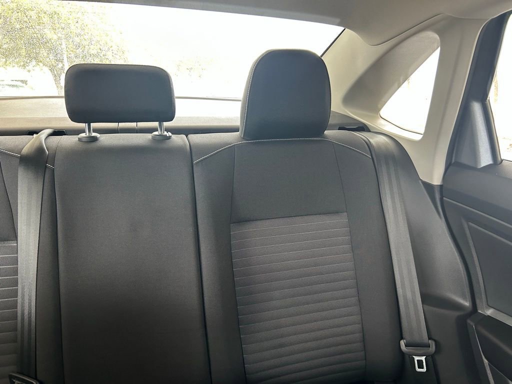 Used 2022 Volkswagen Jetta S image 13