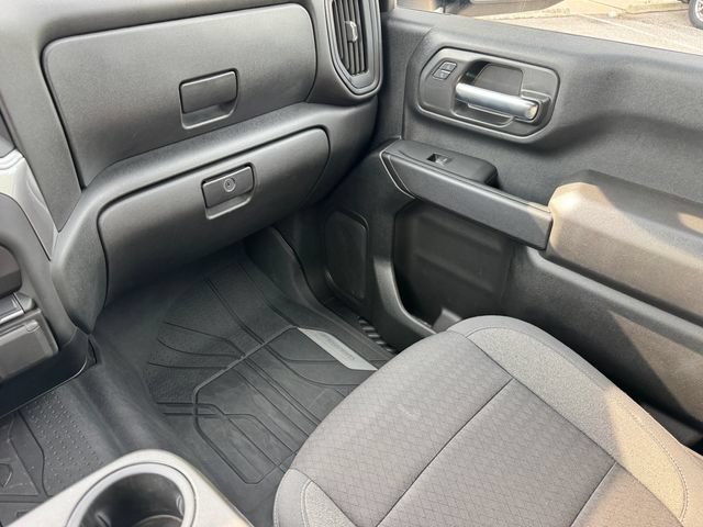 Used 2022 Chevrolet Silverado 2500 Custom w/ Custom Convenience Package AWD/4WD image 23