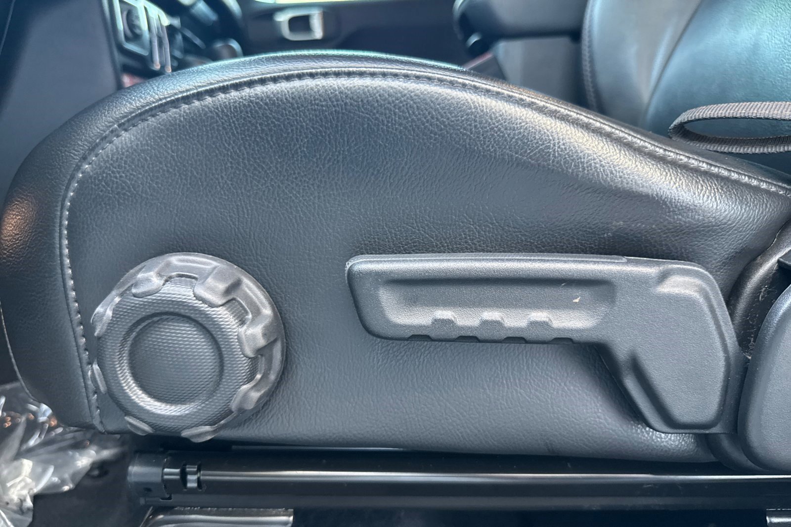 Used 2023 Jeep Wrangler Rubicon 392 w/ Trailer Tow Package image 13