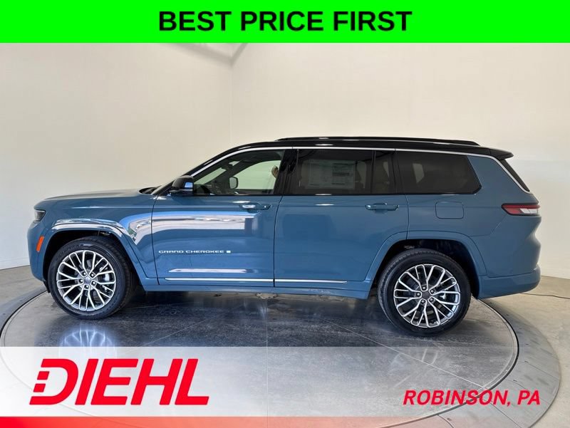 New 2026 Jeep Grand Cherokee L Summit w/ Advanced Protech Group IV AWD/4WD image 4