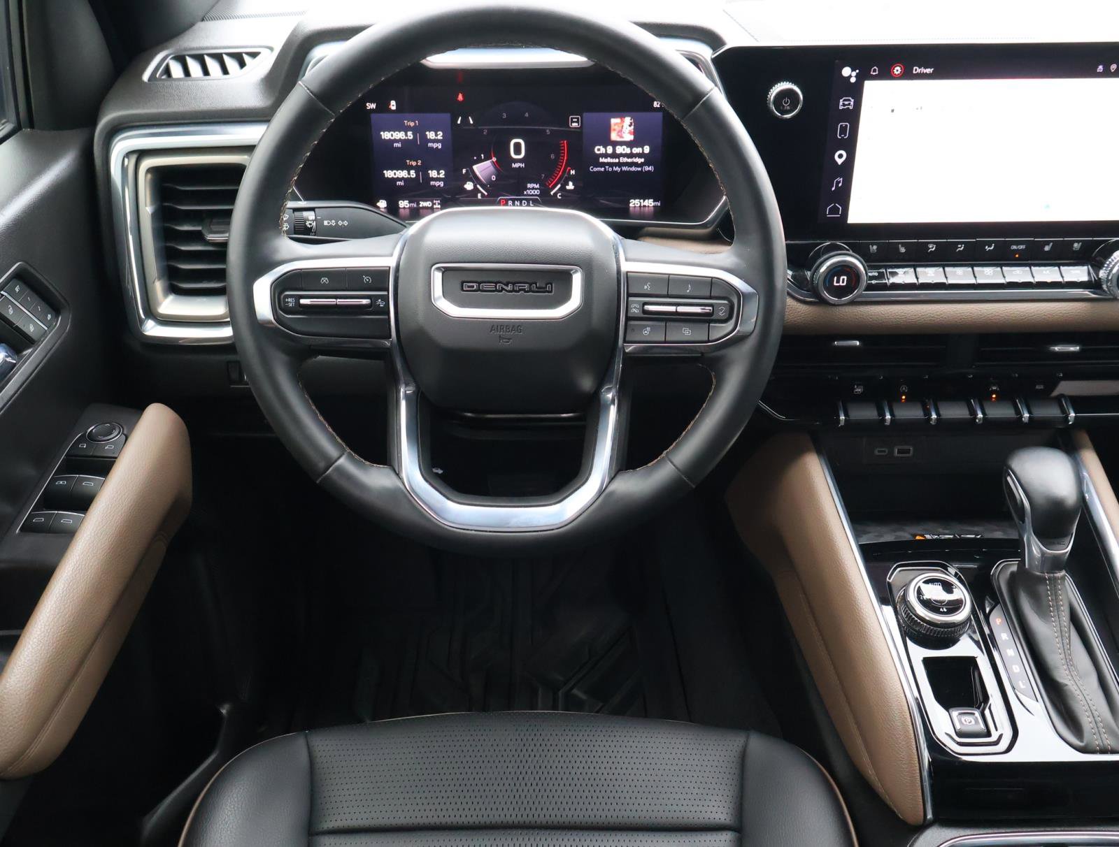 Used 2023 GMC Canyon Denali AWD/4WD image 10