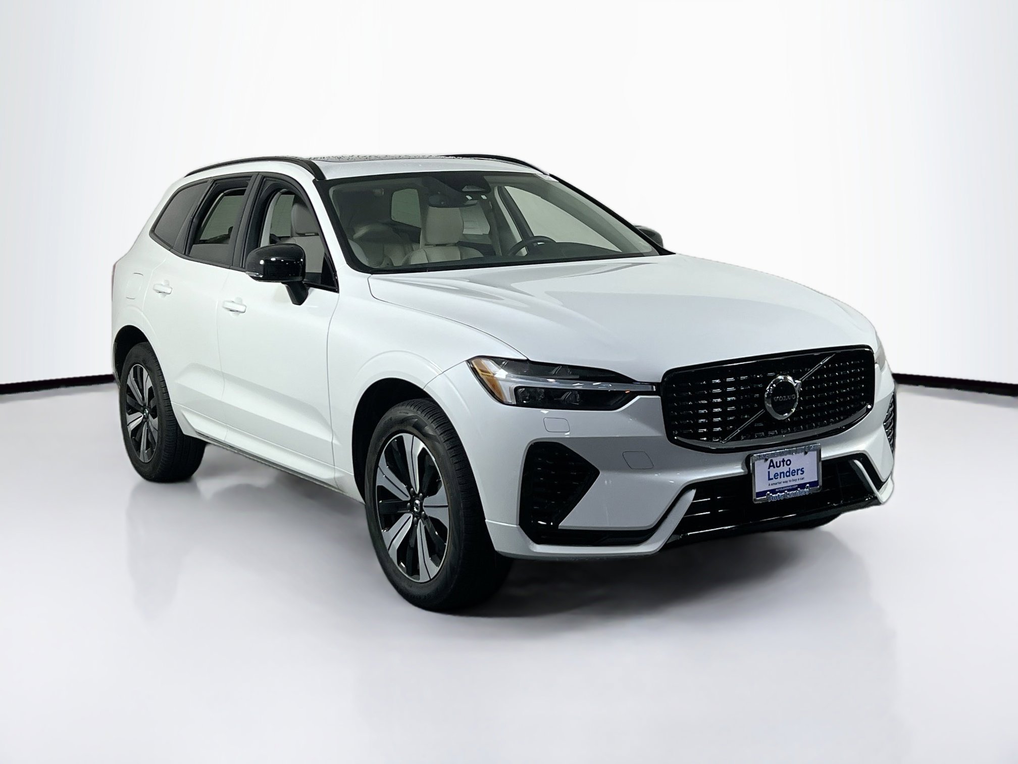 Used 2025 Volvo XC60 T8 Core w/ Protection Package Premier image 3