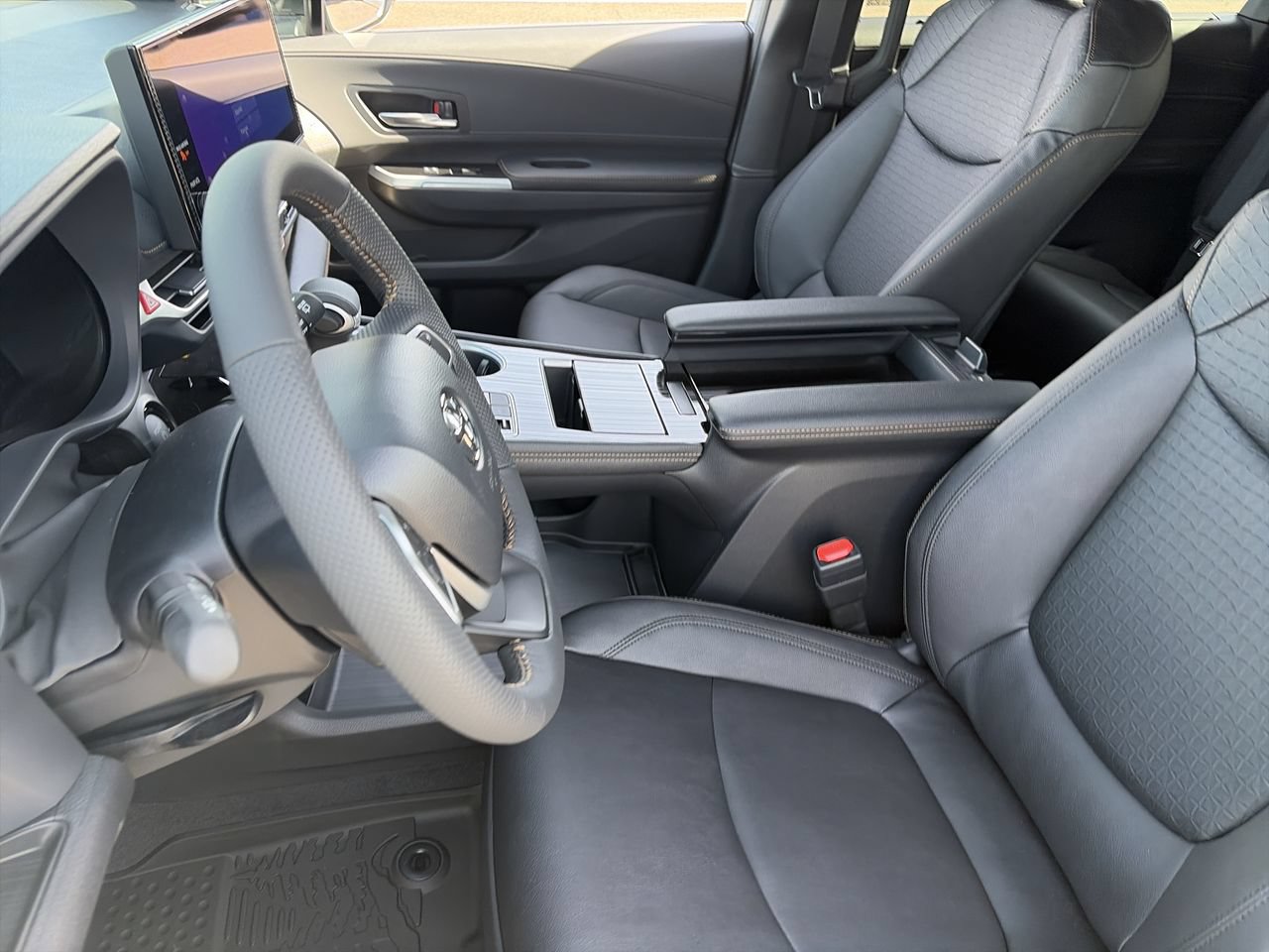 New 2026 Toyota Sienna XLE Woodland Edition AWD/4WD image 18