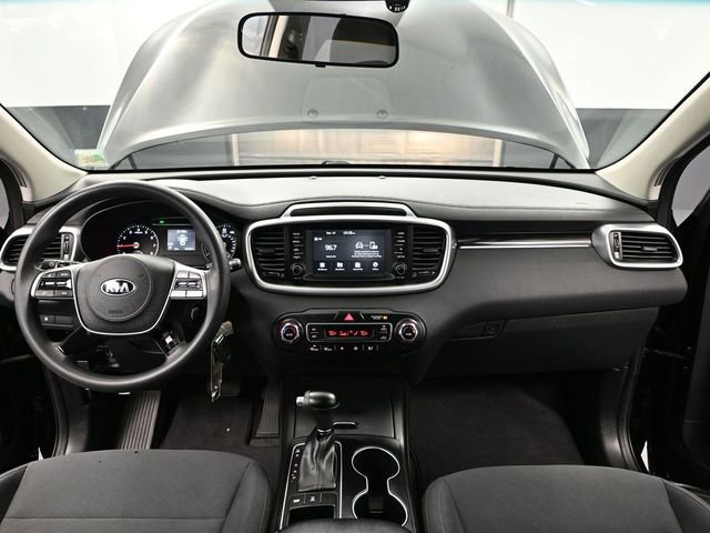 Used 2019 Kia Sorento LX image 22