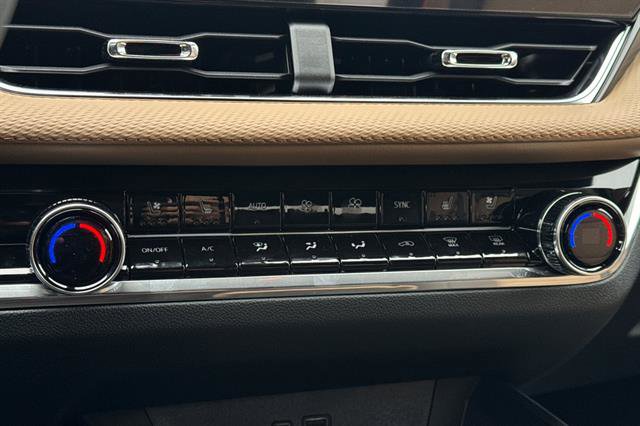 New 2026 Chevrolet Equinox ACTIV image 23