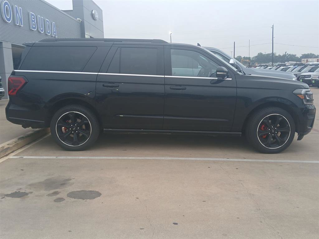Used 2022 Ford Expedition Max Limited AWD/4WD image 6