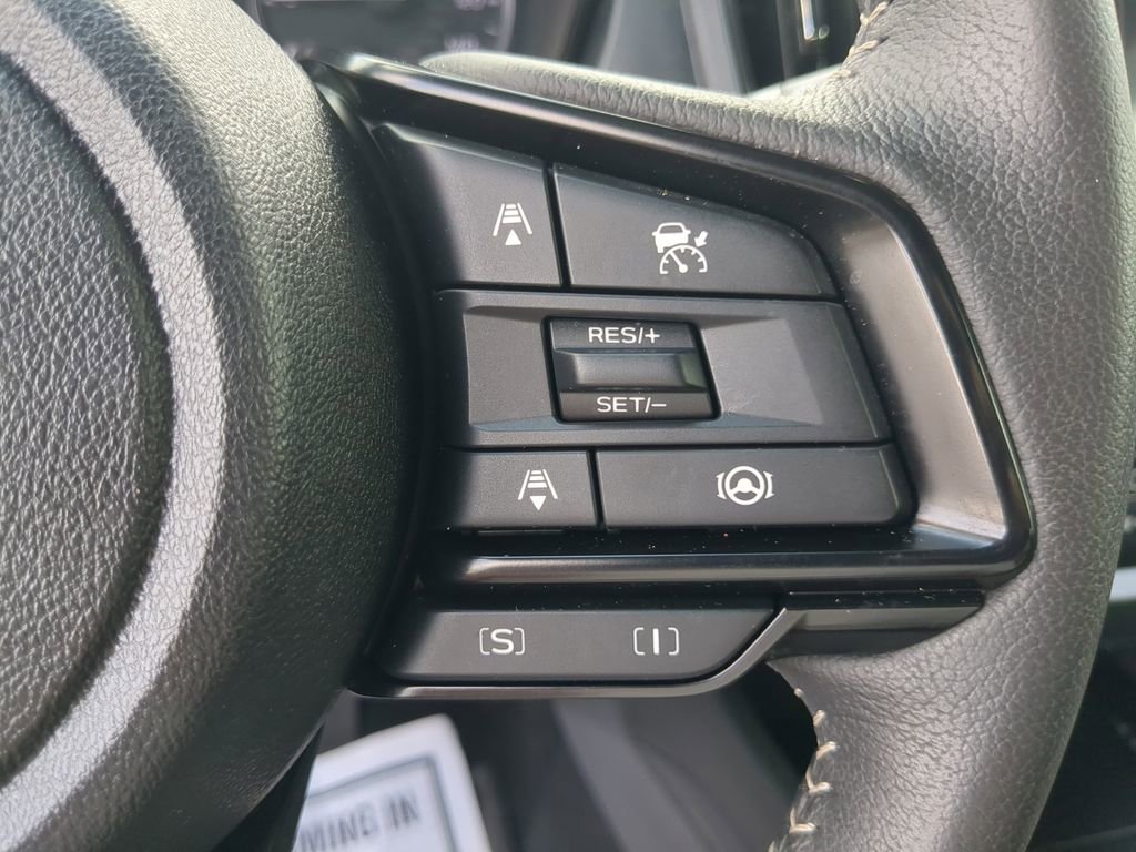 Certified 2025 Subaru Forester Premium AWD/4WD image 27