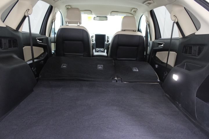 Used 2024 Ford Edge SEL w/ Cargo Accessory Package AWD/4WD image 14