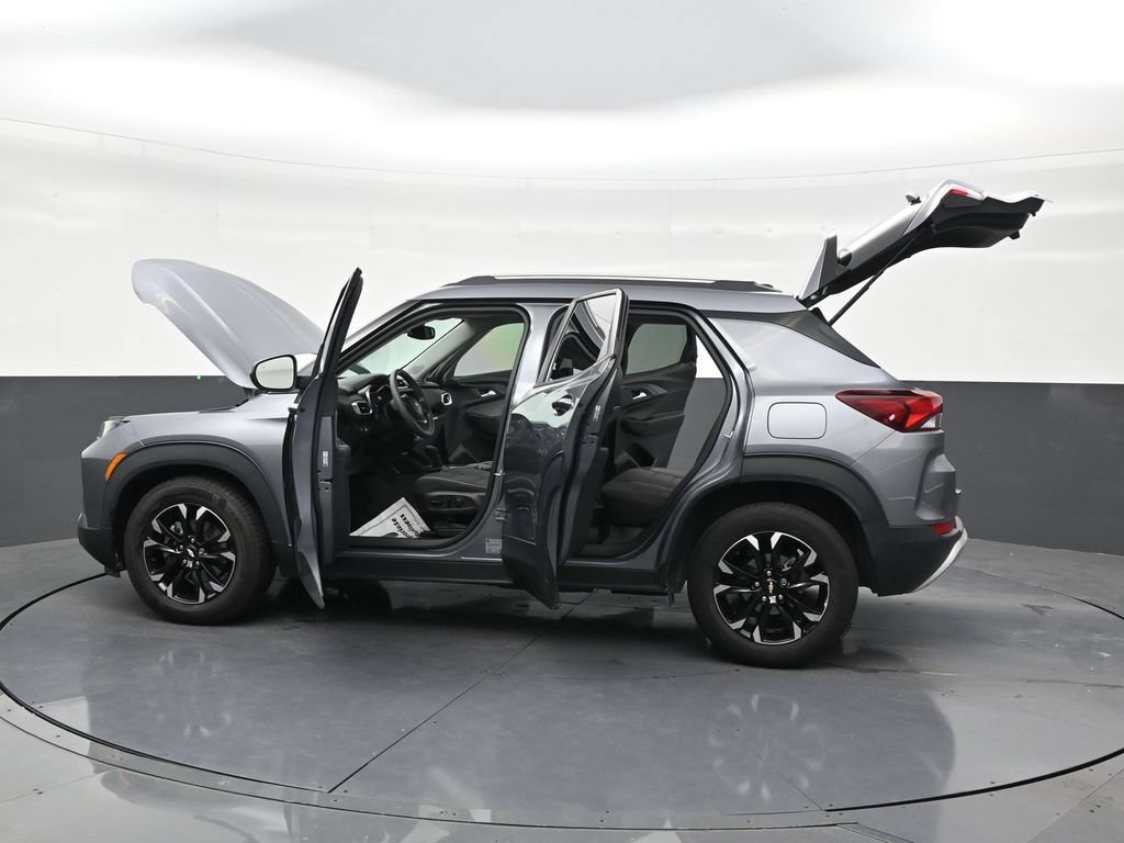 Used 2021 Chevrolet TrailBlazer LT w/ Convenience Package FWD image 30