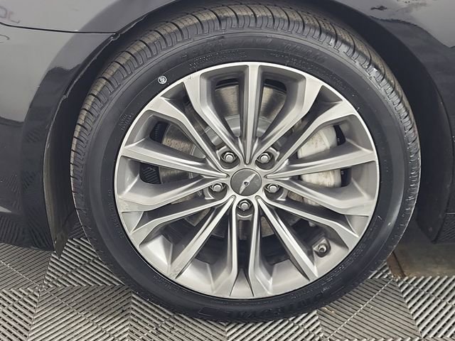 Used 2015 Hyundai Genesis 3.8 w/ Option Group 03 image 10