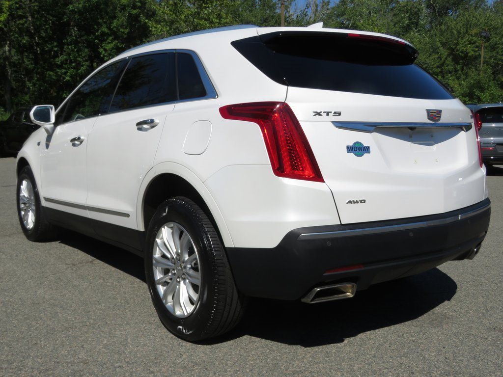 Used 2018 Cadillac XT5 AWD image 8