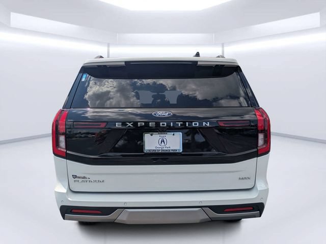 Used 2025 Ford Expedition Max Platinum w/ Platinum Ultimate Package AWD/4WD image 4