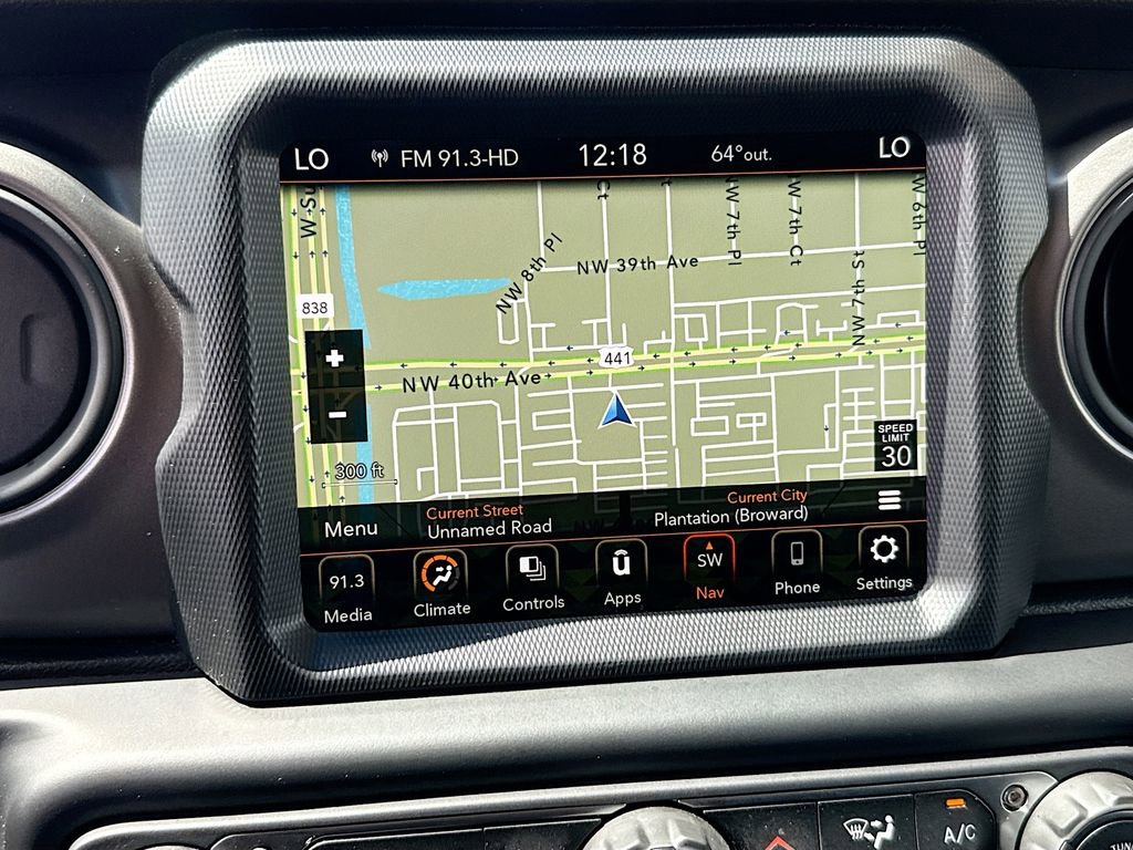 Used 2023 Jeep Wrangler Willys image 14